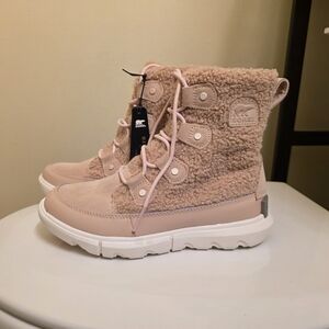 Sorel Women's Explorer Next Joan Cozy Boots